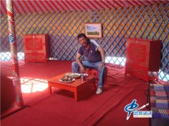 仲泊游随笔所见：草原速记系列之蒙古包里的吃喝